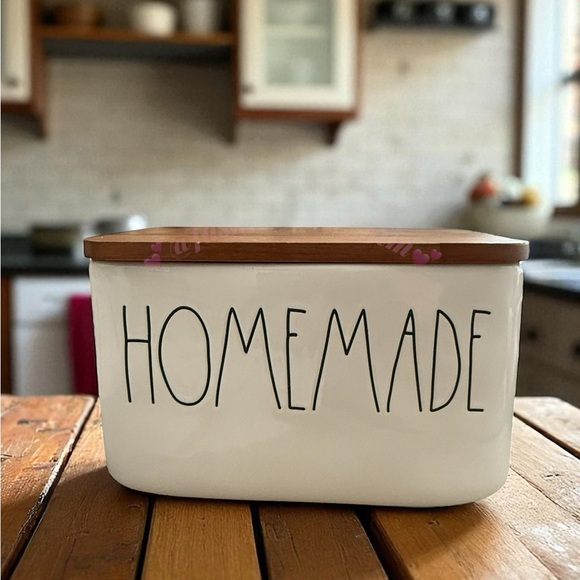 Rae Dunn Homemade Bread Box with Wooden Lid - Picture 1 of 7